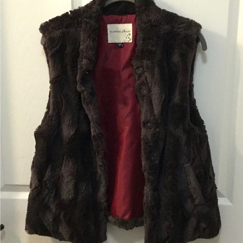 Faux Fur Vest NEW BLOSSOM & CLOVER size Large